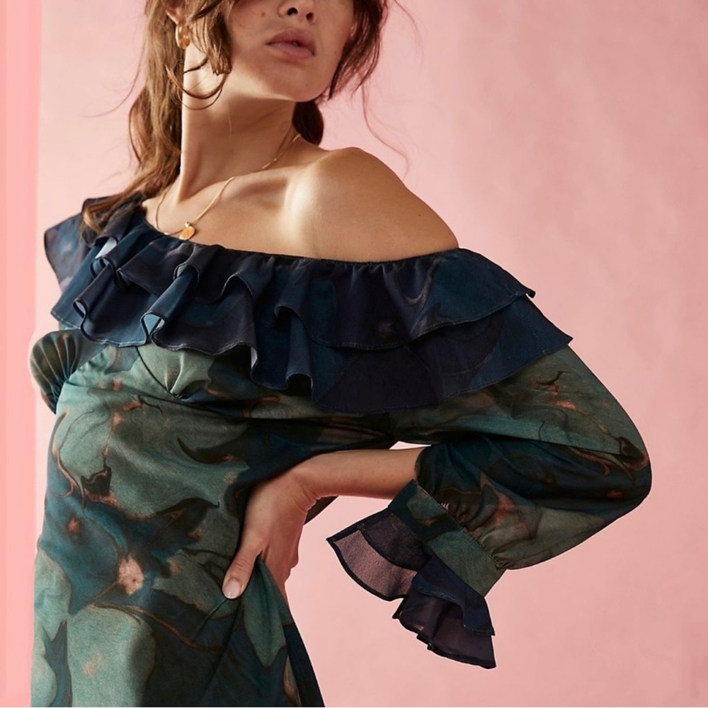 Stone Cold Fox Vicious Dress.